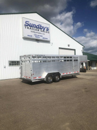 Used 2007 Featherlite Stock Trailer