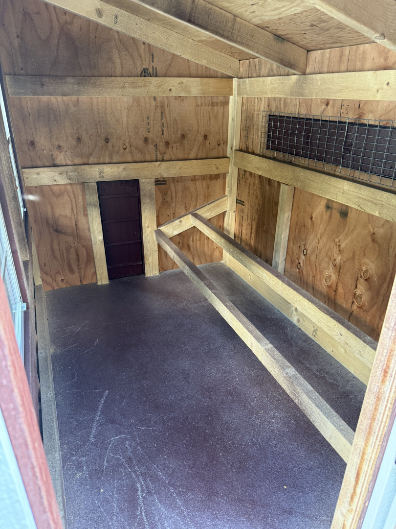 New 2025 Stoltzfus Woodworks CHICKEN COOP