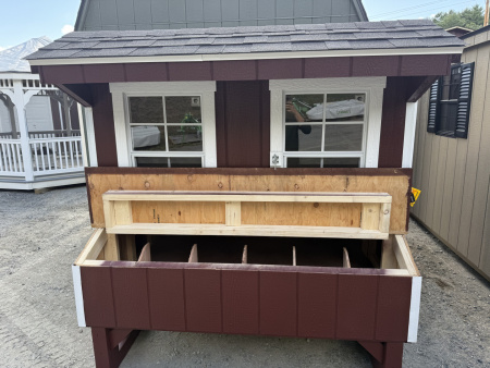 New 2025 Stoltzfus Woodworks CHICKEN COOP