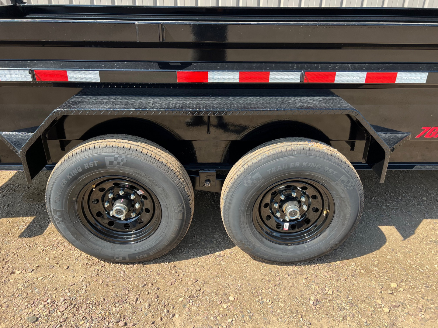 New 2026 PJ Trailers 16' DL Gooseneck Dump Trailer