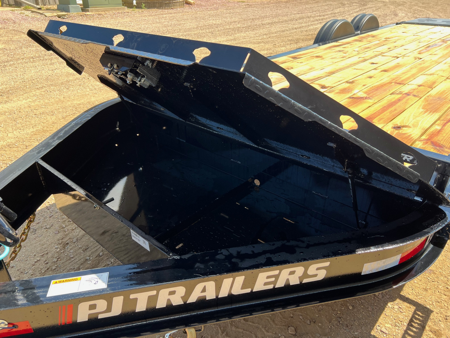 New 2026 PJ Trailers 22' EV Equipment Trailer