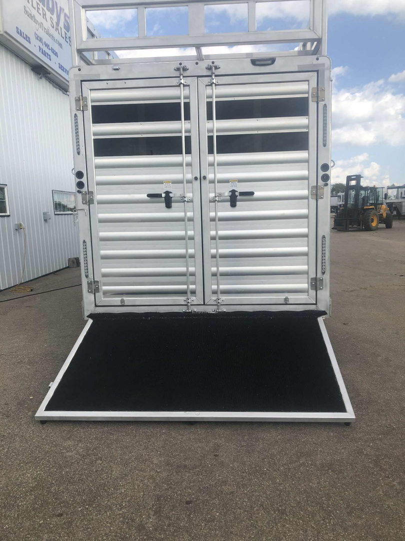 New 2026 Merhow Stock Combo Living Quarter