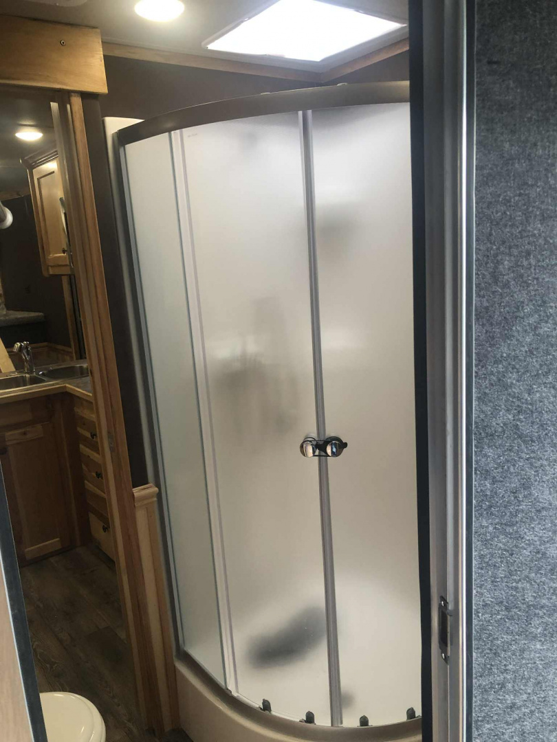 New 2026 Merhow Stock Combo Living Quarter