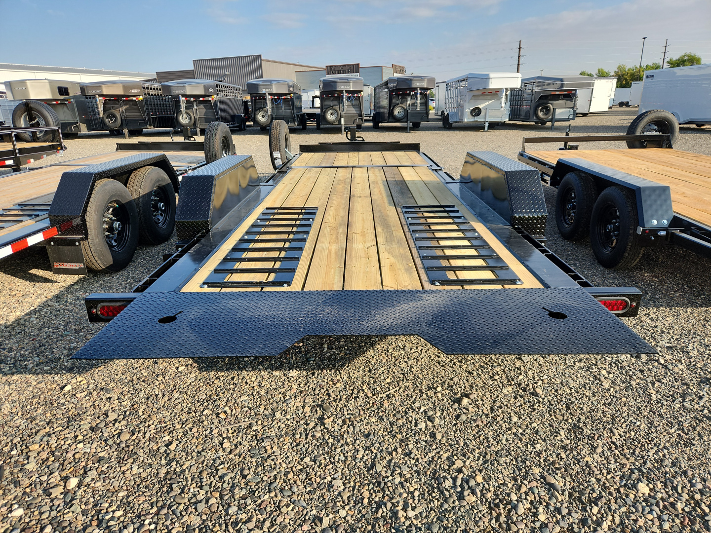New 2026 Midsota TB22 Tilt Trailer