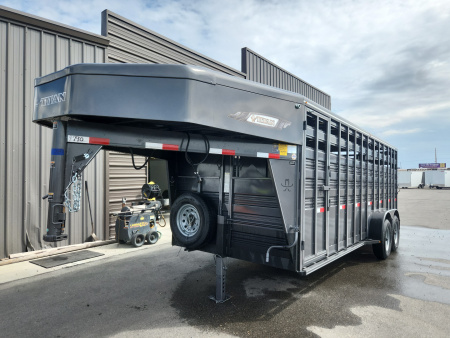 New 2025 Titan Trailer 20' GN STOCK