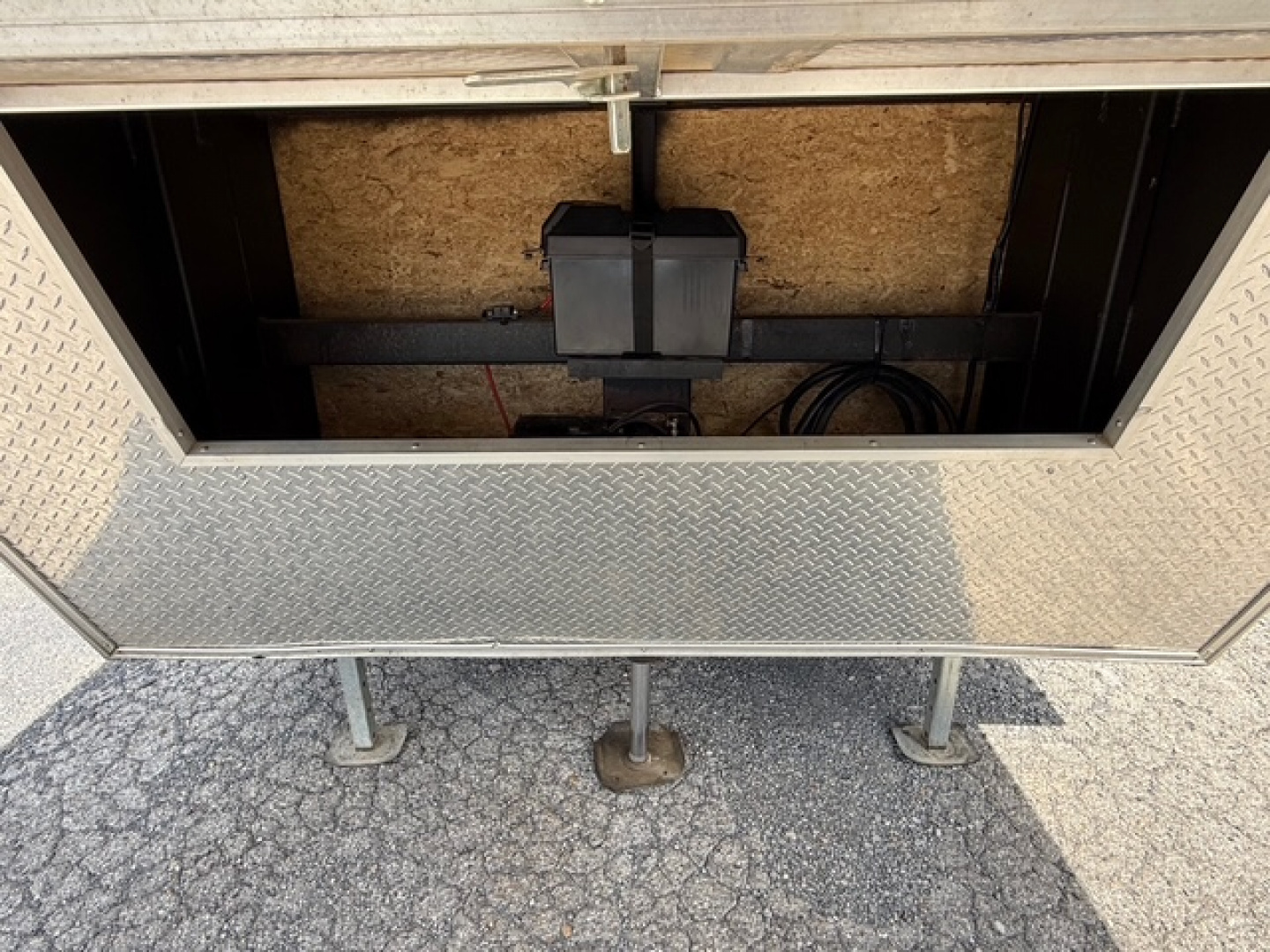 Used 2022 Team Spirit 8.5X52 RACE TRAILER