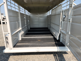 New 2025 Swift Built Trailers 20' STOCK/ STOCK COMBO