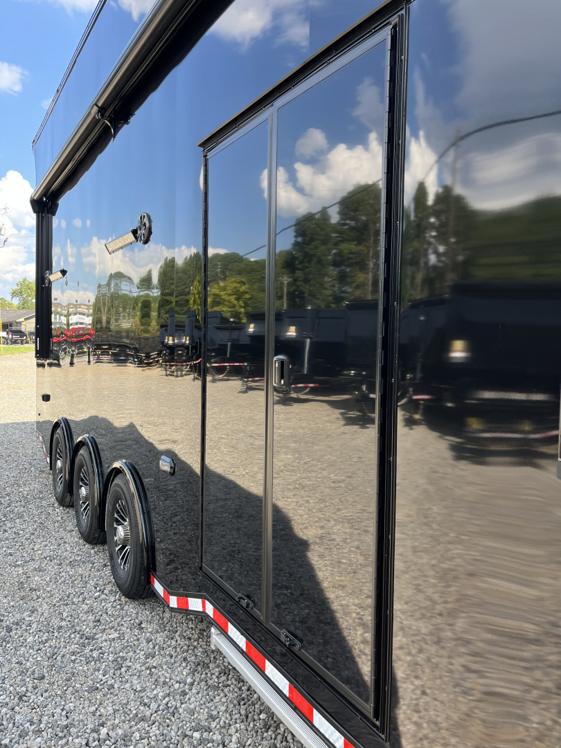 New 2025 Haulmark 24' EDGE ALUMINUM Stacker Race Trailer, Blackout Package, Premium Escape Door