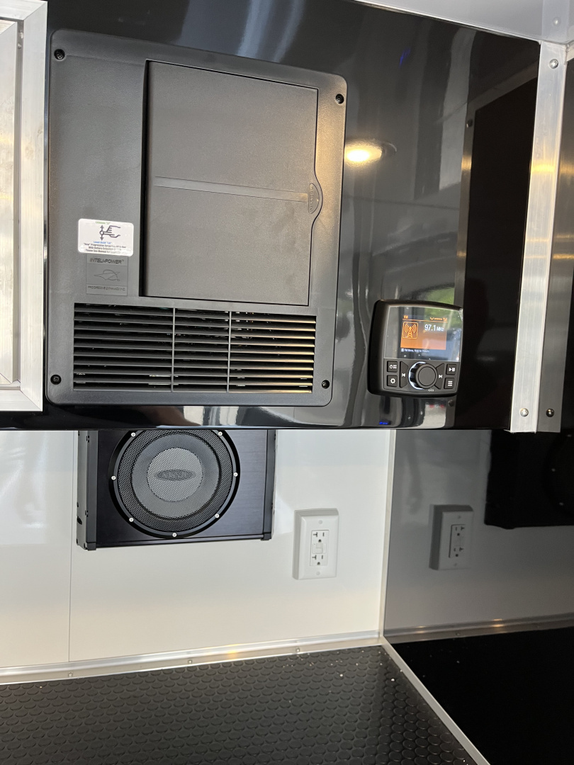 New 2025 Haulmark 24' EDGE ALUMINUM Stacker Race Trailer, Blackout Package, Premium Escape Door