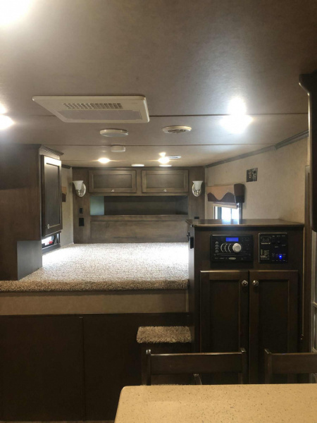 Used 2016 Merhow Trailer Living Quarter