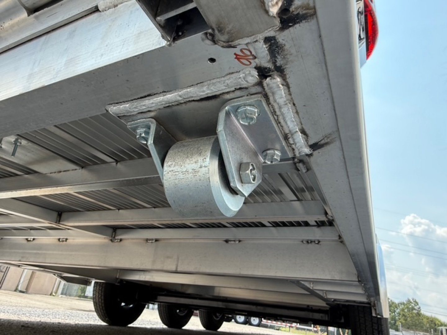 New 2026 inTech 8.5X32 Race Trailer