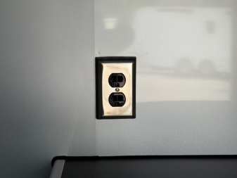 New 2026 inTech 8.5X32 Race Trailer