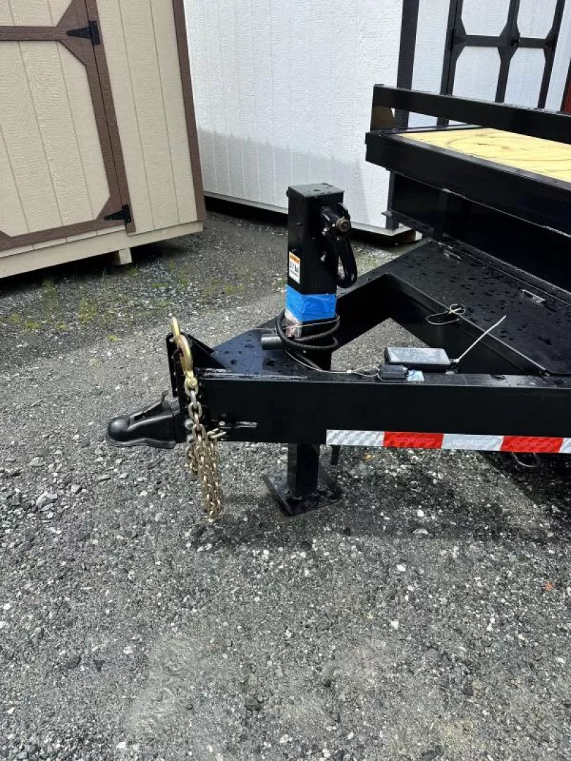 New 2025 Triple Crown Trailers 8.5X24 EQUIP Equipment Trailer