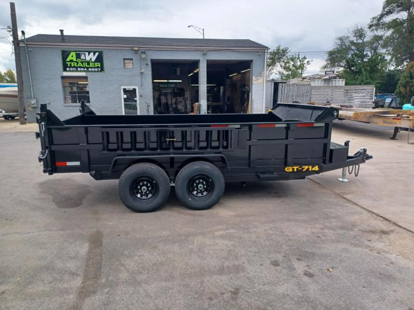 New 7'X14' DUMP TRAILER WITH TARP AND CHARGER