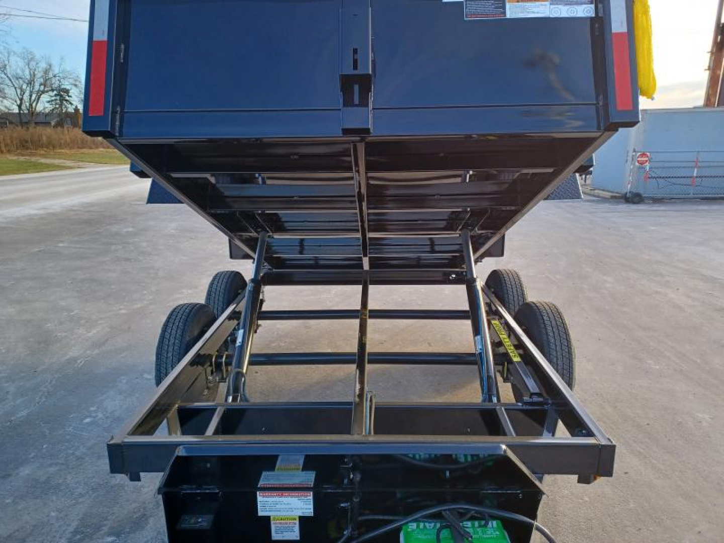 New 6'X10' Dump Trailer With Tarp Kit