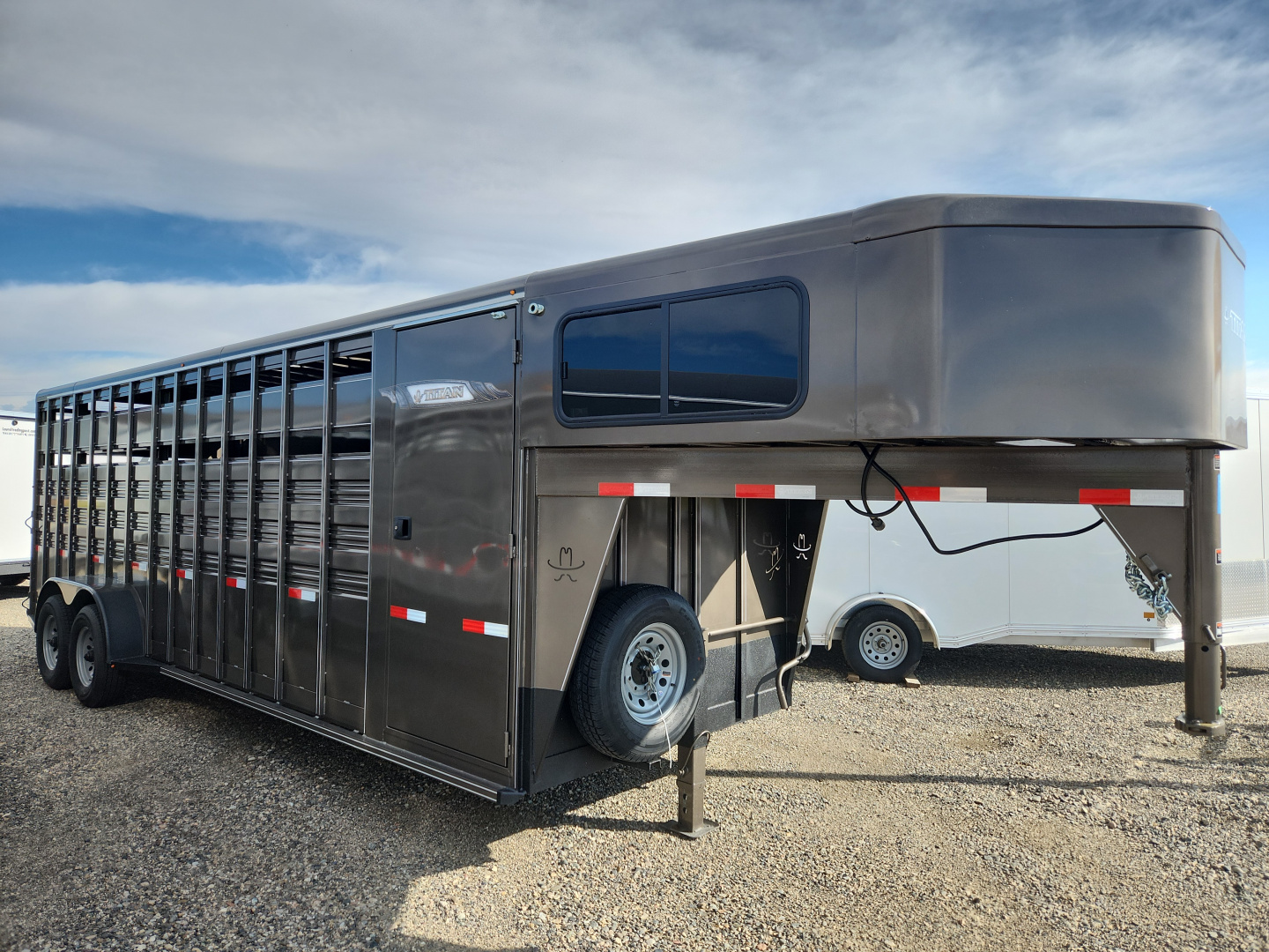 New 2025 Titan Trailer SS 24' COMBO