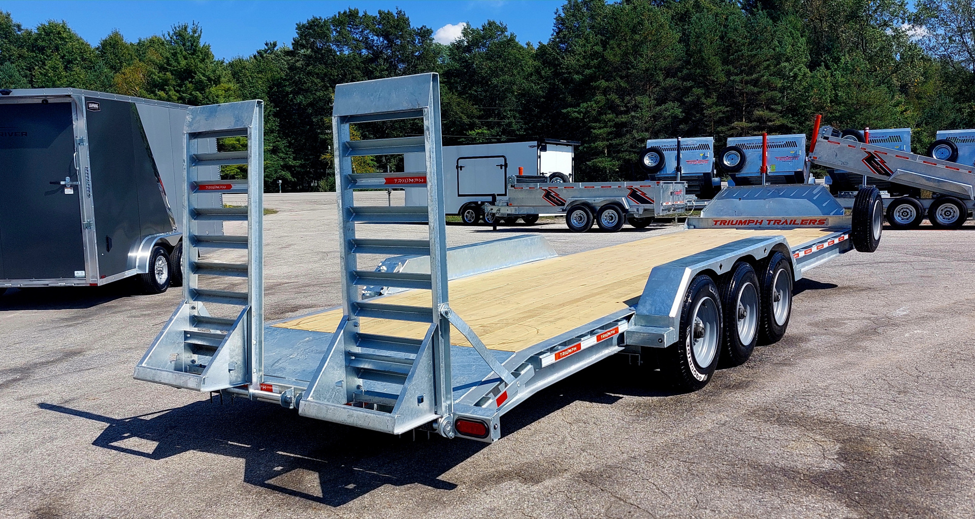 New 82 X 24 + 2 GALVANIZED EQUIPMENT TRAILER 8 K AXLES 2026 TRIUMPH