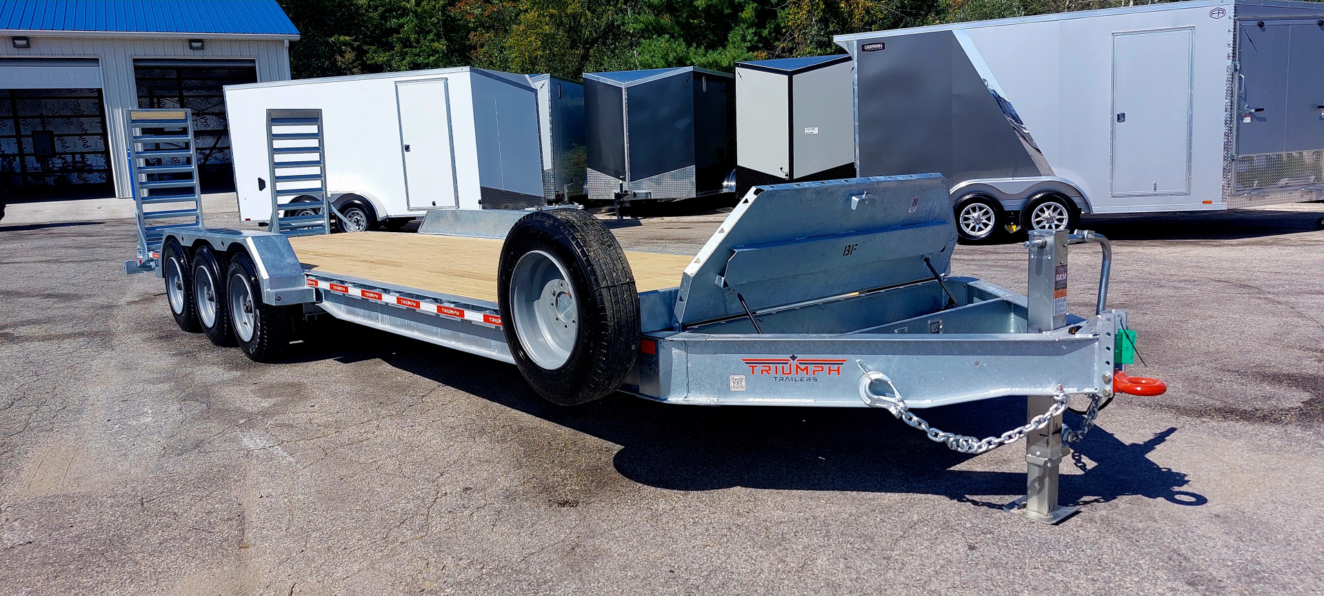 New 82 X 24 + 2 GALVANIZED EQUIPMENT TRAILER 8 K AXLES 2026 TRIUMPH
