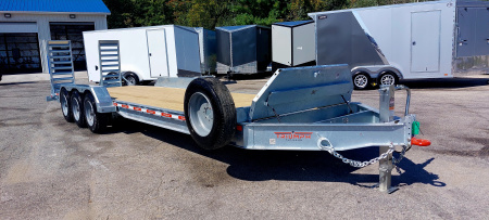 New 82 X 24 + 2 GALVANIZED EQUIPMENT TRAILER 8 K AXLES 2026 TRIUMPH