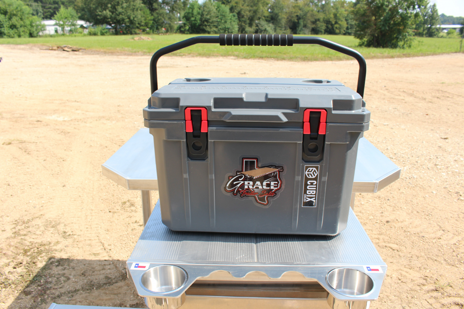 New 2025 Cubix Outdoors 20 Quart Rotomolded Cooler - Quadrax Accessories