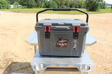 New 2025 Cubix Outdoors 20 Quart Rotomolded Cooler - Quadrax Accessories