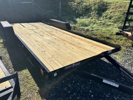 New 2026 Currahee C718 Car Hauler