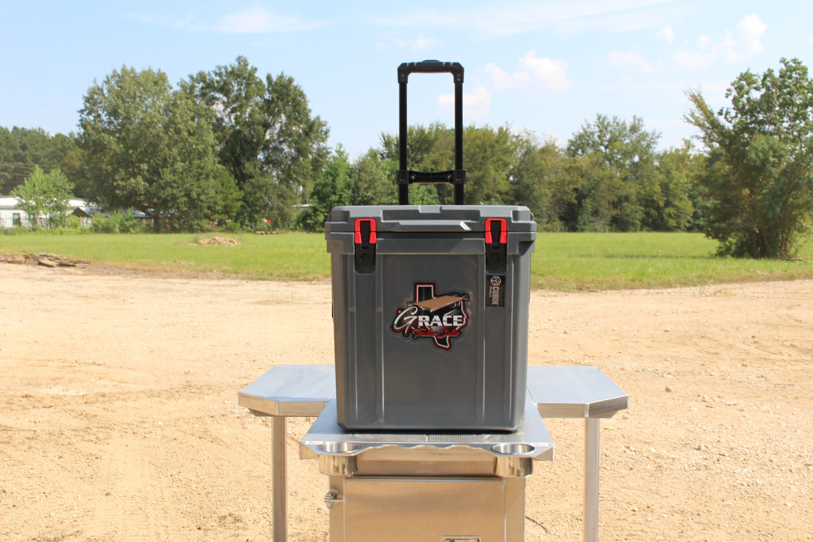New 2025 Cubix Outdoors 46 Quart Rotomolded Cooler with Wheels - Quadrax Accessories