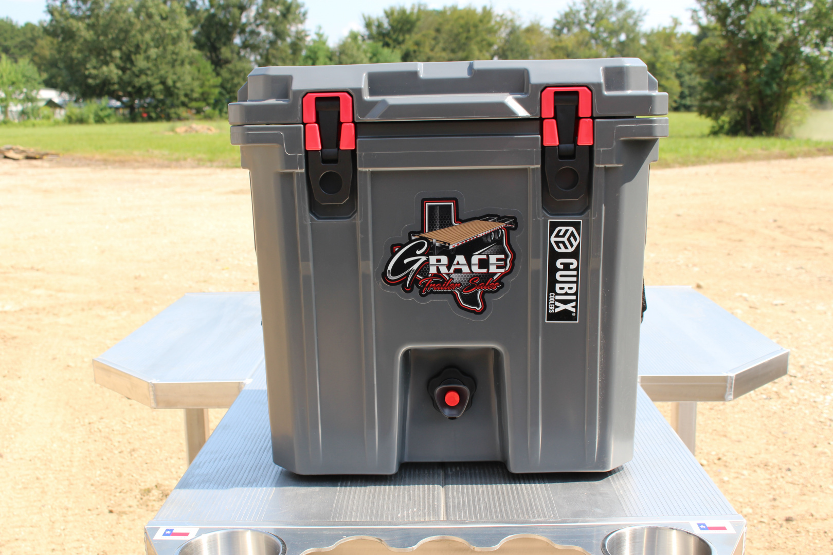 New 2025 Cubix Outdoors 5 Gallon, 2-in-1 Beverage Dispenser/Cooler - QuadraX Hard Cooler Accessories