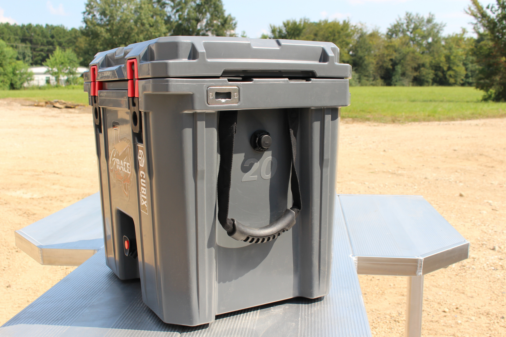 New 2025 Cubix Outdoors 5 Gallon, 2-in-1 Beverage Dispenser/Cooler - QuadraX Hard Cooler Accessories
