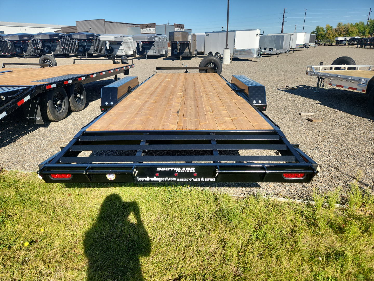 New 2026 Southland Trailers 82 X 20' BT LBAT HD Flatbed Trailer