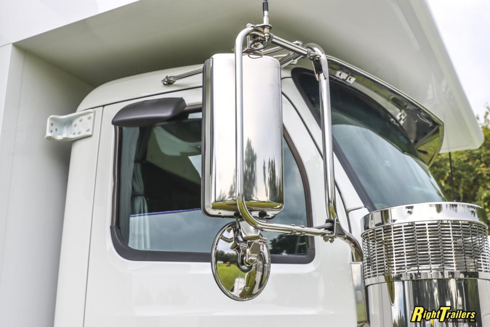 New 2026 Renegade RV Classic 45CME Motorhome With 1.5 Bathrooms