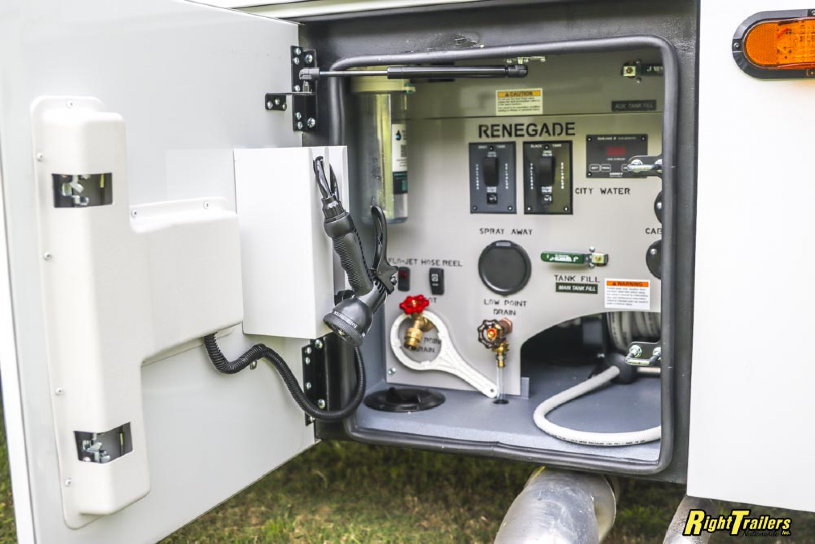 New 2026 Renegade RV Classic 45CME Motorhome With 1.5 Bathrooms