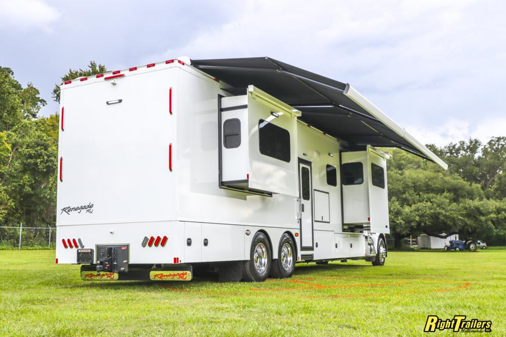 New 2026 Renegade RV Classic 45CME Motorhome With 1.5 Bathrooms