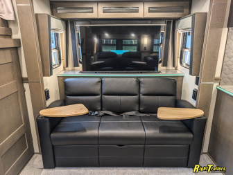 New 2026 Renegade RV Classic 45CME Motorhome With 1.5 Bathrooms