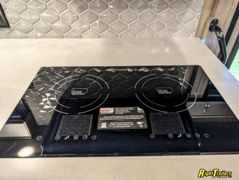 New 2026 Renegade RV Classic 45CME Motorhome With 1.5 Bathrooms