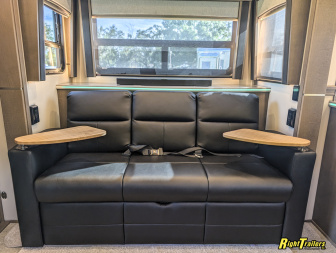 New 2026 Renegade RV Classic 45CME Motorhome With 1.5 Bathrooms