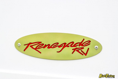 New 2026 Renegade RV Classic 45CME Motorhome With 1.5 Bathrooms