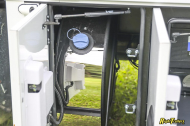 New 2026 Renegade RV Classic 45CME Motorhome With 1.5 Bathrooms