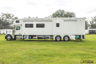 New 2026 Renegade RV Classic 45CME Motorhome With 1.5 Bathrooms