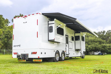 New 2026 Renegade RV Classic 45CME Motorhome With 1.5 Bathrooms