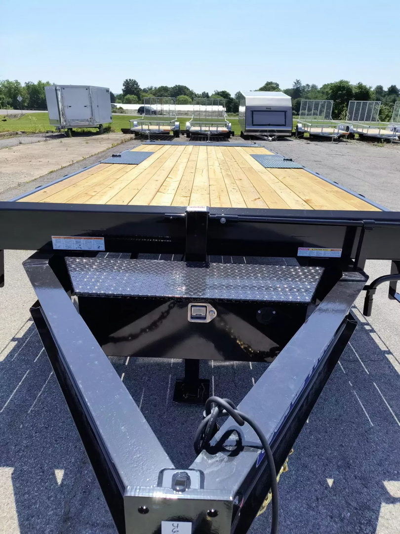 New 2024 Sure-Trac 8.5X22 17.6K POWER TILT Deckover Trailer