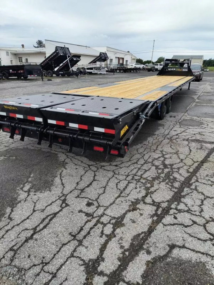 New 2026 Big Tex Trailers 8.5X35+5  17.5K GN Deckover Trailer
