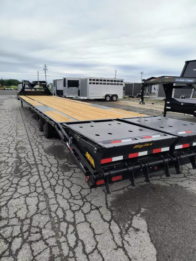 New 2026 Big Tex Trailers 8.5X35+5  17.5K GN Deckover Trailer