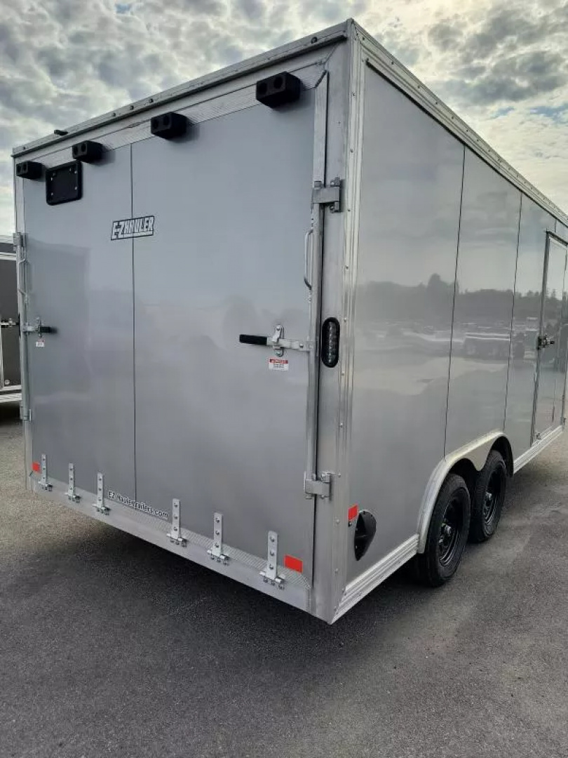 2026 E-Z Hauler photo 8