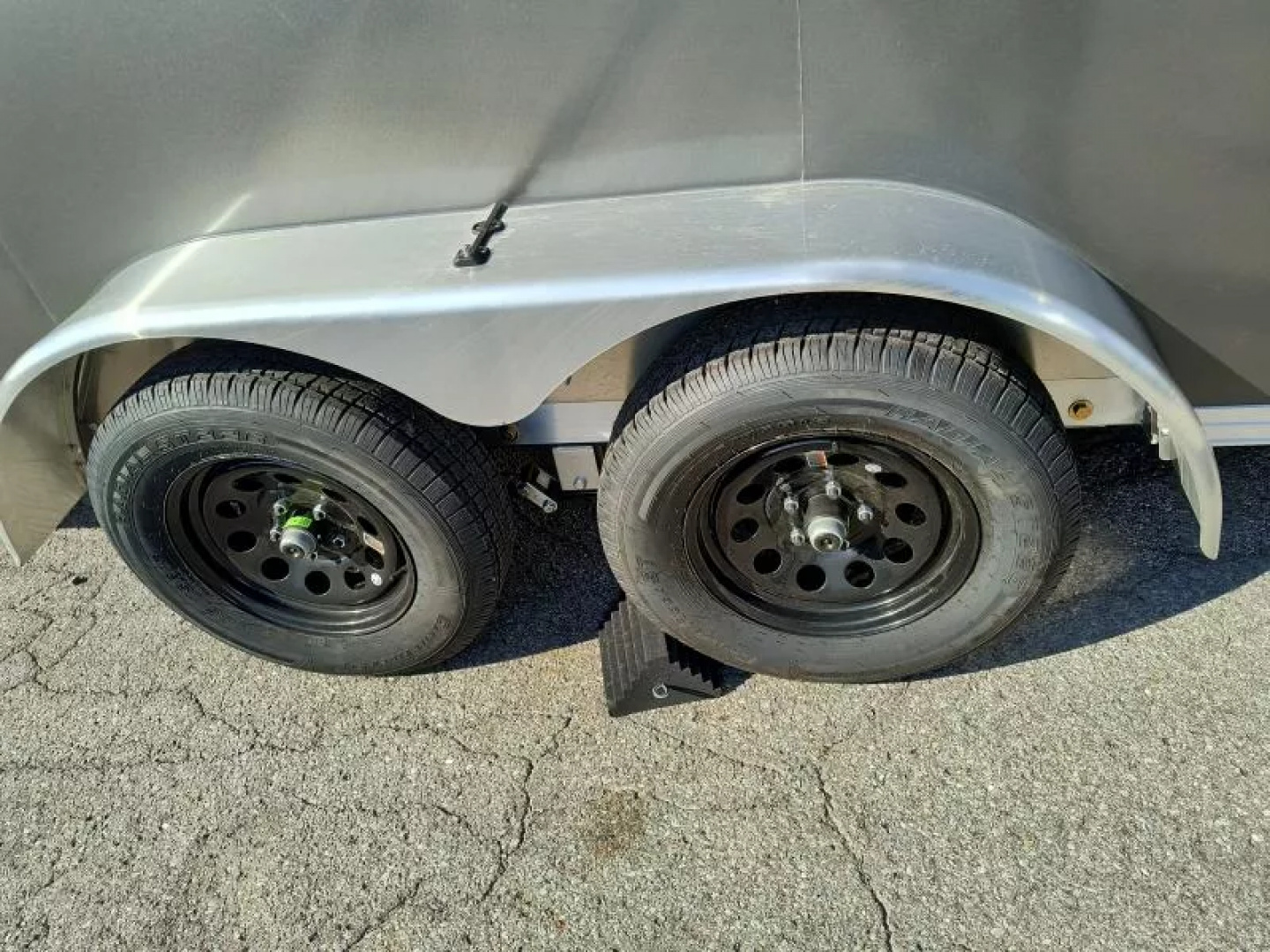2026 E-Z Hauler photo 6