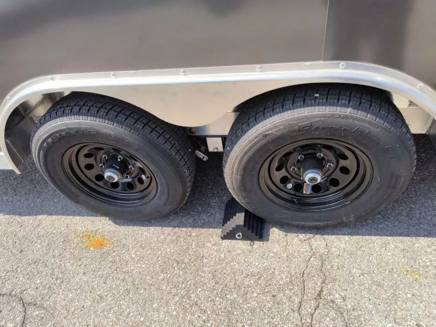 2026 E-Z Hauler photo 8