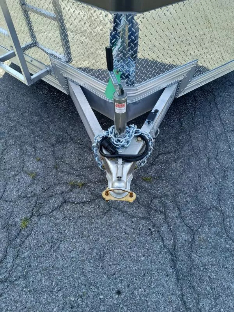 2026 E-Z Hauler photo 2
