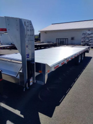 New 2025 EBY 8.5X25 15.9K Deckover Trailer