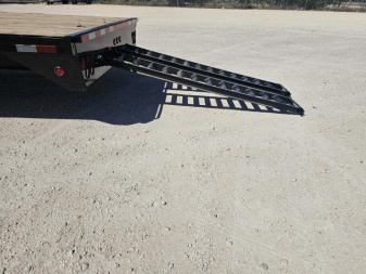 New 2026 Load Trail 24K 40' Gooseneck w/ 8' Slides