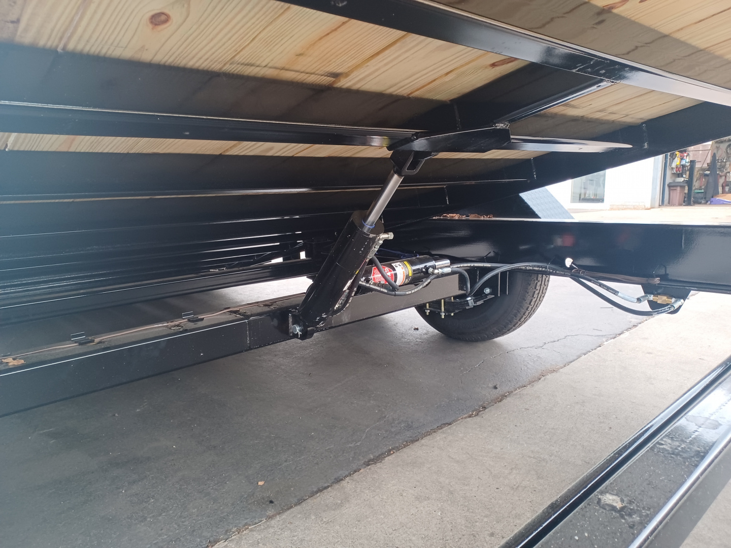 New 2026 Liberty LT14K83X20SPB8WF Tilt Trailer